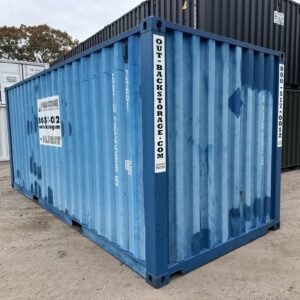 wind and watertight **off rent** used shipping / storage container – blue
